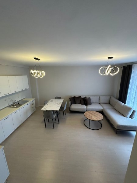 📢 Jepet Apartament 2+1 me qera, te Ish Fusha e Aviacionit🔑