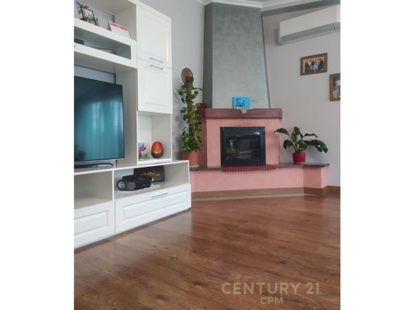 SHITET Apartament Luxurious 3+1 te Kompleksi Colombo 2