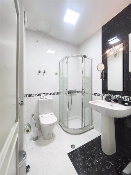 Apartament 2 + 1 + 2 me qira - PRANË LIQENIT, PARKU OLIMPIK