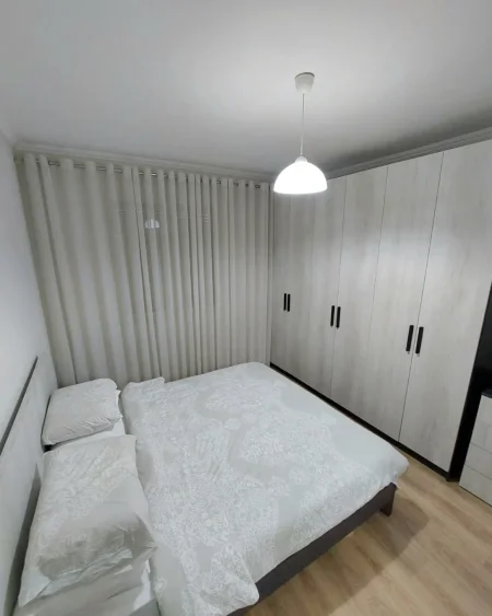 Jepet me qera apartament 2+1+2 Fresk