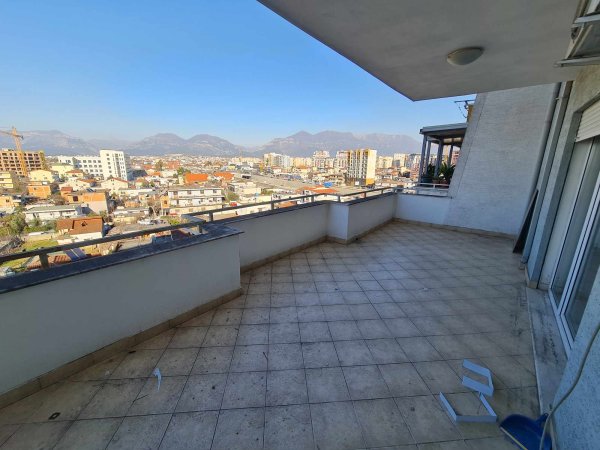 Apartament me qira 1+1