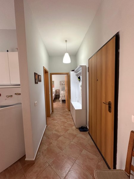 Shkembi Kavajes, Prane Detit Shitet Apartament  Kati 3, 78 m² 75000