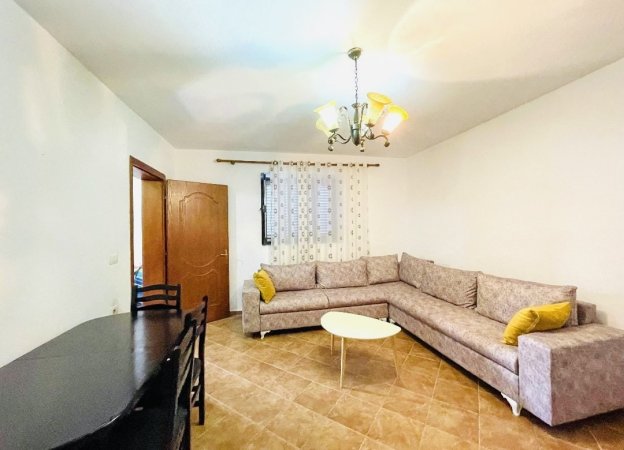 ⚜ APARTAMENT 2+1 ME QERA