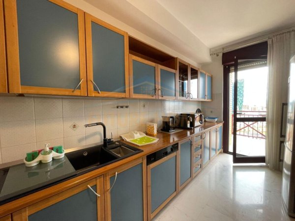 Qera , Apartament 3+1+2, Qender , Tirane