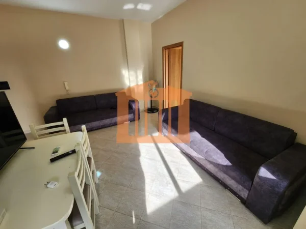 APARTAMENT 1+1 NE PLAZH DURRES,PER SHITJE!