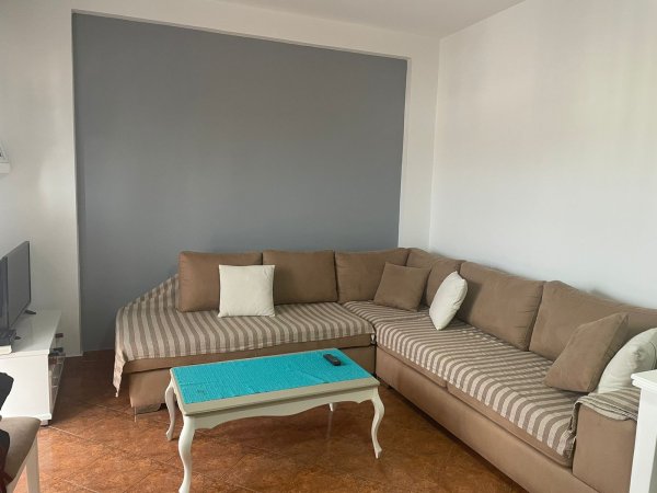 Durrës, Shitet Apartament 1+1, e mobiluar dhe e investuar (APARTMENT FOR SALE!!)