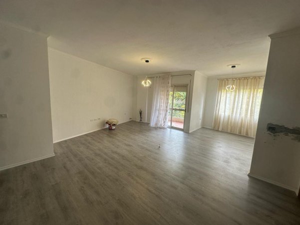 Shesim Apartament 2+1+2 te Muraga