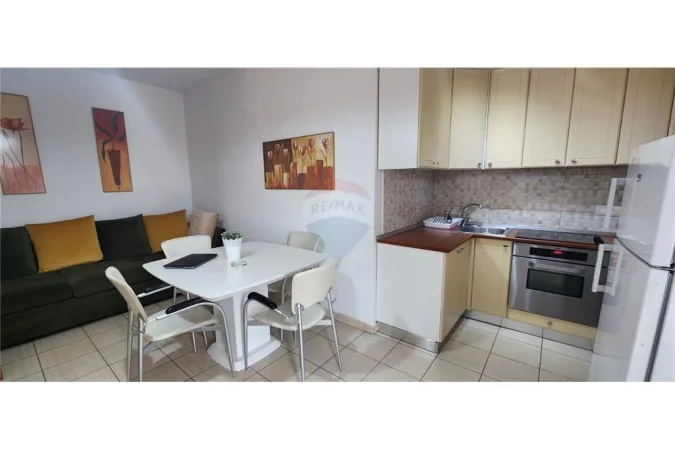 Apartament - Me Qira - Stadiumi Qemal Stafa - Ambasador 3, Shqipëri