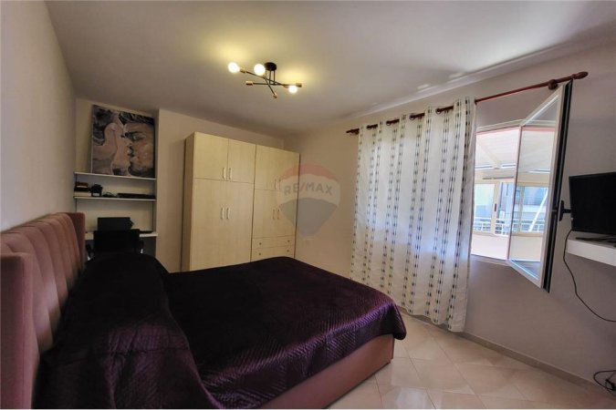 Apartament 3+1+2+Verand - Në Shitje - Yzberisht, Shqipëri