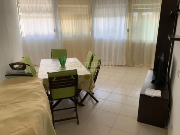 SHESIM APARTAMENT 3+1+ VERANDE NE LAPRAKE.