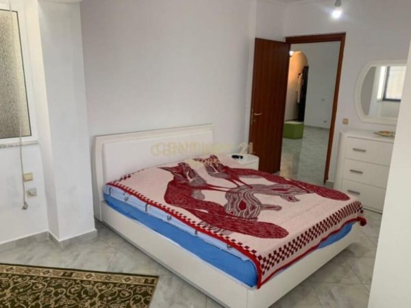 SHESIM APARTAMENT 3+1+ VERANDE NE LAPRAKE.