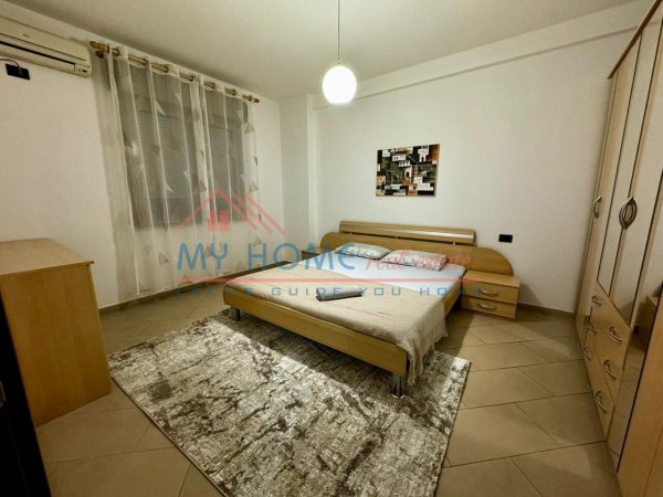 Apartament 2+1+2 me qera prane 15 Kateshit ne Tirane