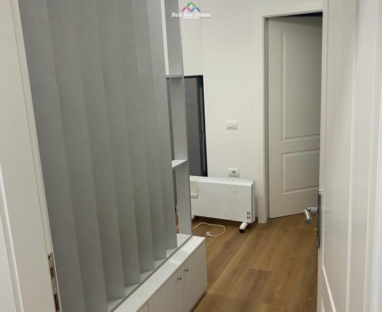 Jepet Me Qera Apartament 1+1 Perballe Martenitetit Te Ri (ID B210577) Tirane.