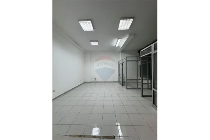 Operacionale - Në Shitje - Astir, Shqipëri