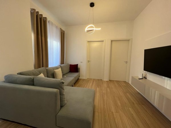 Apartament 3+1 Me Qera Tek 21 Dhjetori Kompleksi Kontakt (ID B2384) Tirane