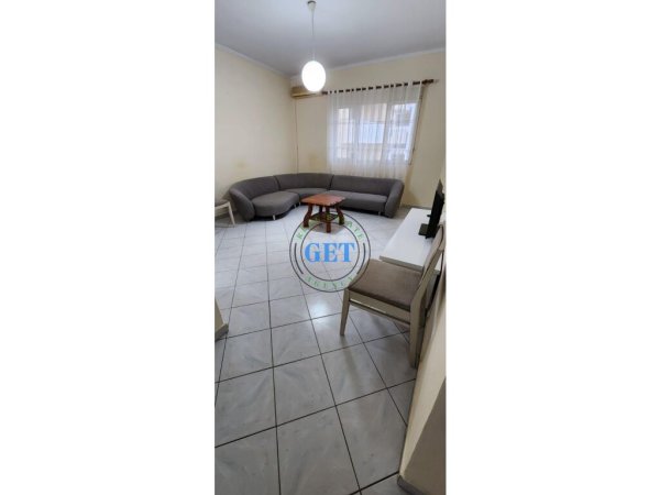 Shitet, Apartament 2+1 në Plazh Iliria, Durres.