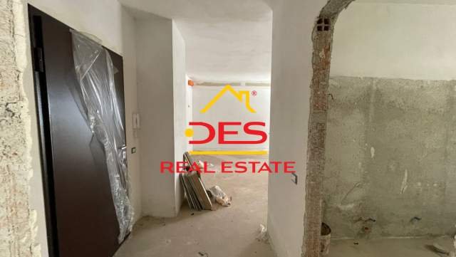 Vlore, shitet apartament 1+1 Kati 4, 68 m² 70.000 Euro (Kompleksi Oslo Vlore