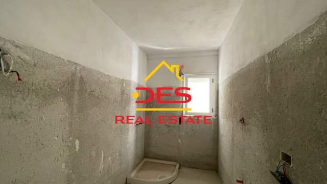 Vlore, shitet apartament 1+1 Kati 4, 68 m² 70.000 Euro (Kompleksi Oslo Vlore
