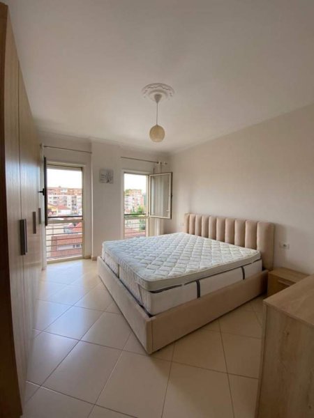 Tirane, jepet me qera apartament 1+1+BLK Kati 5, 66 m² 350 Euro (don bosko)