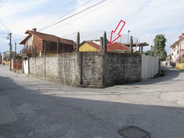 Shkoder, shitet Truall (241 m2) dhe Ndertese (142 m2) 6.270.000 Leke (Rruga Perlat Rexhepi)