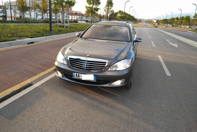 Mercedes-Benz S Class Viti 2007, 12.500 Euro - Full Extra - Mjet i vecante