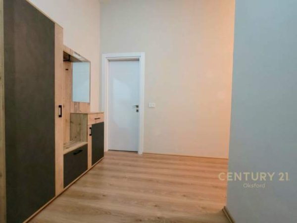 Tirane, jepet me qera apartament 2+1+BLK Kati 0, 124 m² 700 Euro (liqeni that)