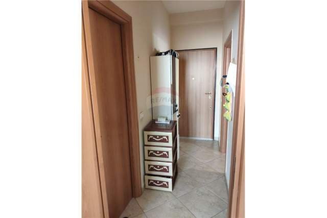 Tirane, jepet me qera apartament 1+1+BLK Kati 4, 82 m² 350 Euro (Kopeshti Zologjik)