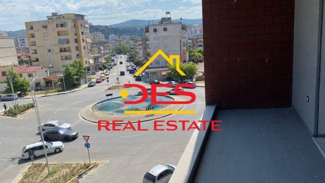 Vlore, shitet apartament 2+1 Kati 5, 91 m² 59.150 Euro (Rruga Tansballkanike Vlore)