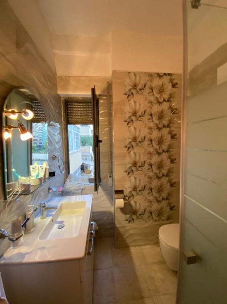 Tirane, shitet 2+1+A+BLK Kati 4, 109 m² 165.000 Euro