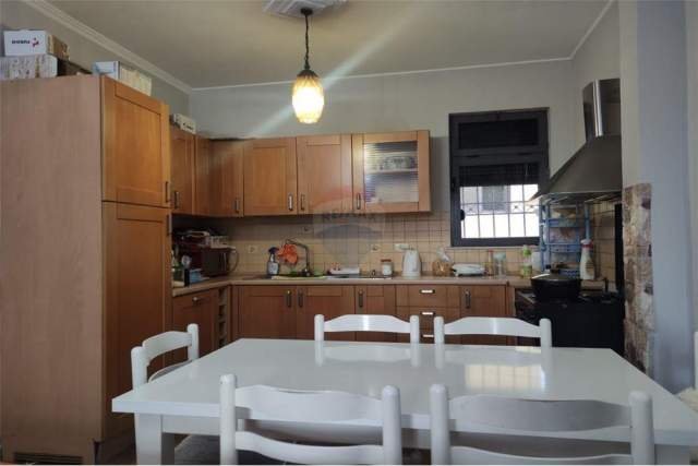 Tirane, ofert apartament 2+1 Kati 2, 115 m² 330 Euro