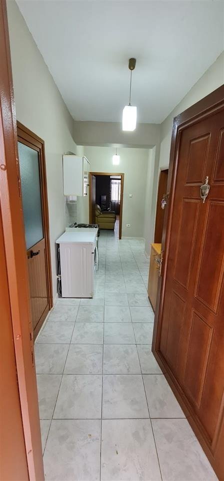 Tirane, jepet me qera apartament 2+1+BLK Kati 2, 90 m² 28.000 Leke (todi shkurti)