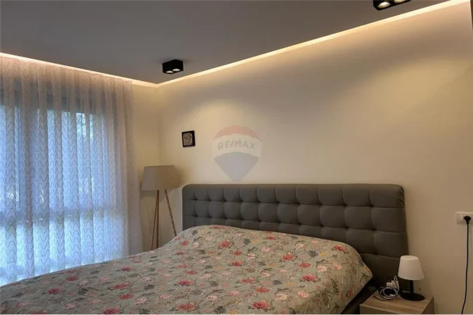 Shitet Apartament 2+1 tek San Pietro Resort, Gjiri i Lalzit