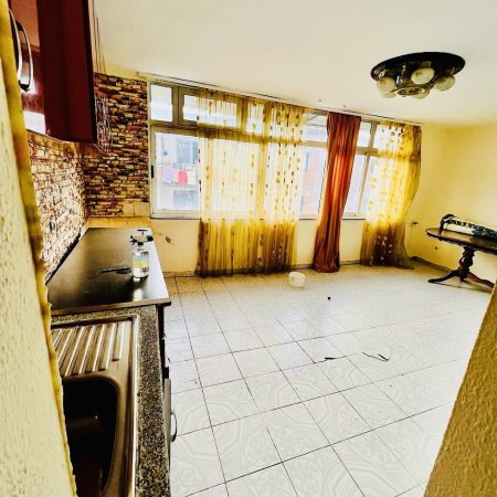 🔱APARTAMENT 2+1 NE SHITJE TE ALI DEMI
( behet 3+1 )