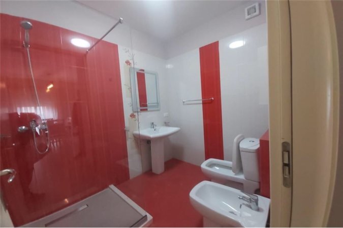 Super Apartament me qera tek Kompleksi Delijorgji 2+1+2+ parkim (800 Euro)