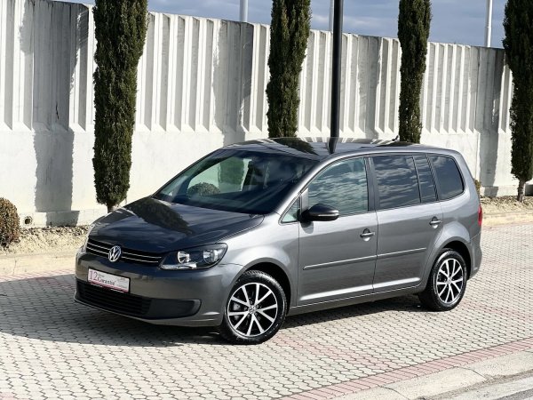 VW TOURAN 1.6 NAFTE 👉 2012 👈 KAMBIO MANUALE - 5 VENDE