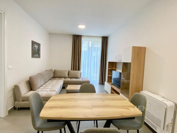 QIRA, APARTAMENT 2+1 TEK REZIDENCA FOREST , LIQENIN I THATE !!