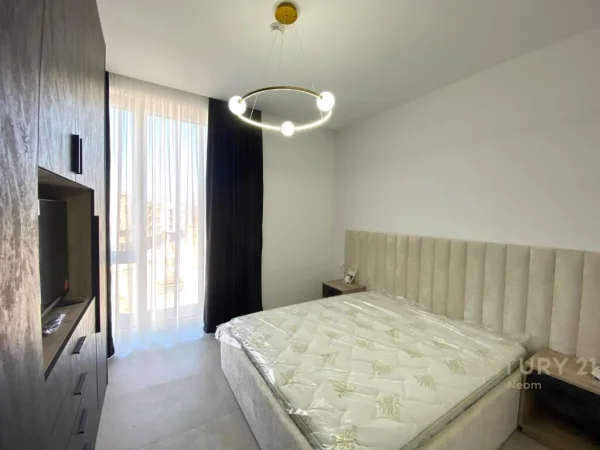 QIRA, APARTAMENT MODERN 2+1+2+POST PARKIMI , LIQENI I THATE !