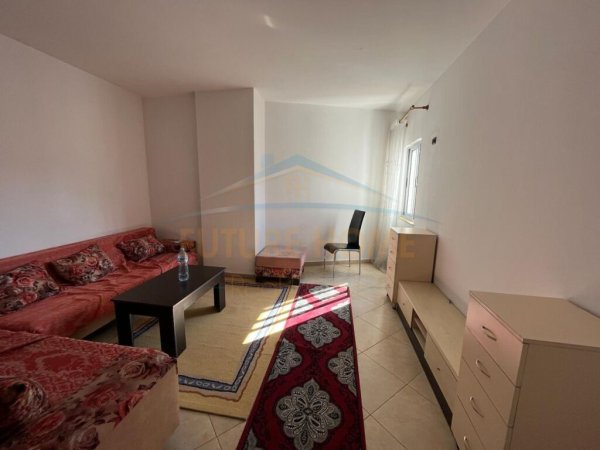 Shitet, Apartament 1+1, Unaza e Re, Tiranë.