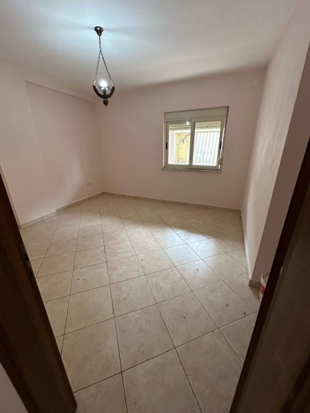 Apartament 1+1 Per Shitje, Xhamlliku