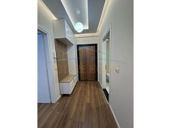 Qera, Apartament 1+1, Unaza e Re, Tiranë. UNA38272