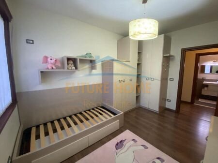 Qera, Apartament 2+1+Post Parkimi, Unaza e Re.UNA38277