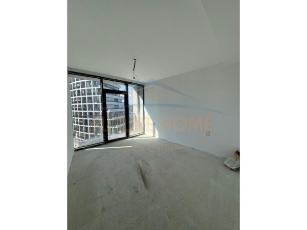 Shitet, Apartament 3+1+2+ Verandë, Lake View Residence / OPP38099