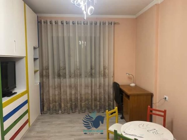 Jepet Me Qera Apartament 2+1 Tek Kompleksi Golden Park [ID P0299]