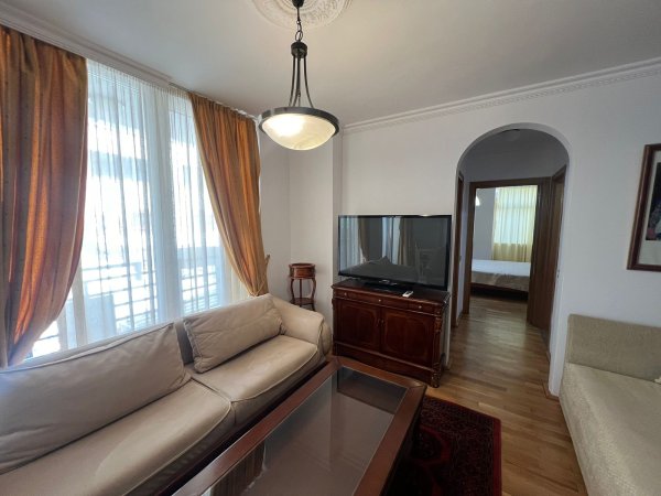 Qera, Apartament 1+1, Pranë Air Albania / OPP38316