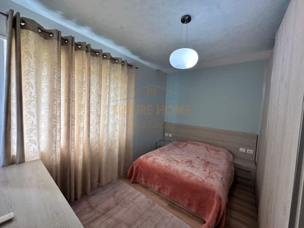 Shitet, Apartament 2+1+2, Kopshti Botanik, Tiranë.  LI38308