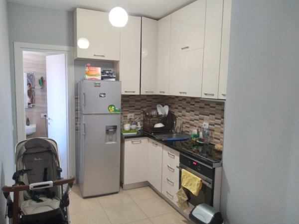 Apartament Me Qera 1+1 Tek 21 Dhjetori (ID B210578) Tirane