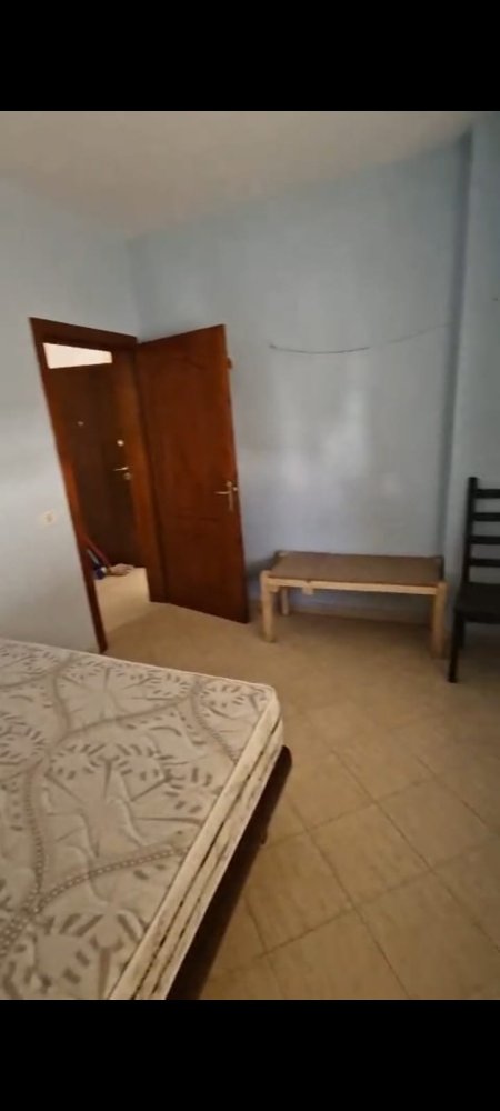 Shitet Apartament 1+1 ne Golem prane Hotel Bonita