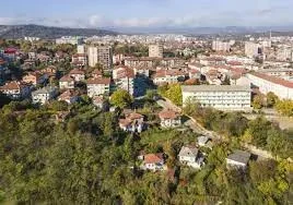 Shitet Truall 960 m2 te Vilat Gjermane 264.000 euro (TRS-15422576)