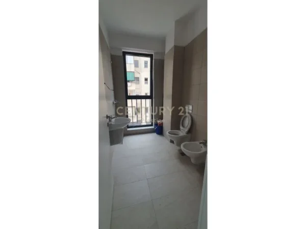 APARTAMENT 2+1+2 ME QIRA , KOMUNA E PARISIT, TIRANE!