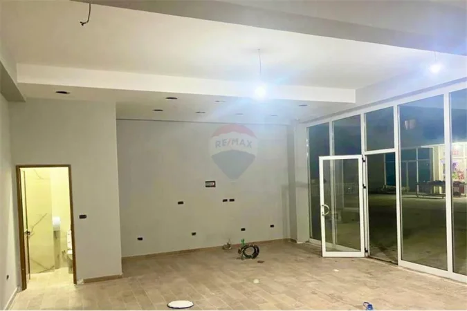 AMBJENT PER SHITJE NE FRESK